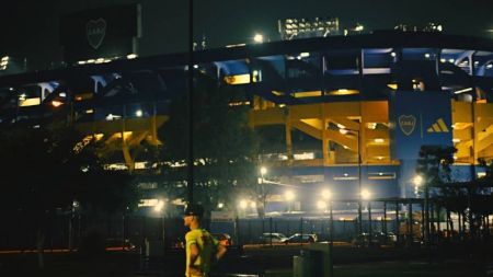 Estádio La Bombonera receberá o duelo entre Boca Juniors e Huracán nesta segunda (10)