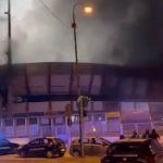 Torcedores ateiam fogo em estádio após derrota em clássico na Itália; veja vídeo