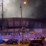 Torcedores ateiam fogo em estádio após derrota em clássico na Itália; veja vídeo