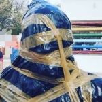 Estátua em homenagem a Daniel Alves é vandalizada no interior da Bahia