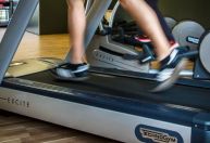 'Cardio cósmico': saiba como funciona a modalidade que está se tornando tendência