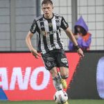 Atlético: Bruno Fuchs fala sobre pênalti sofrido e rasga elogios à torcida do Galo