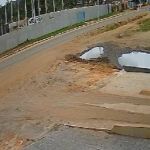 Estrutura de obra desaba e mata uma pessoa na Bahia; veja vídeo