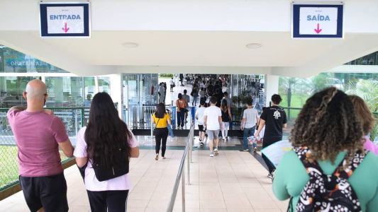 Estudante deve comprovar renda familiar bruta mensal de até 1,5 salário mínimo por pessoa para ter acesso à bolsa integral