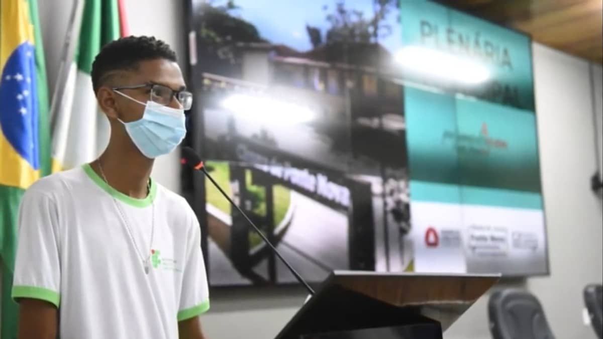 Estudante do IFMG é finalista do Parlamento Jovem Brasileiro