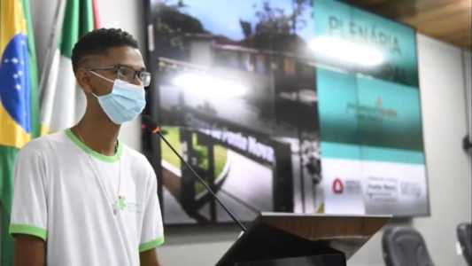 Estudante Mateus Damasceno