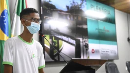 Estudante Mateus Damasceno