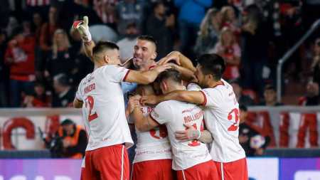 Estudiantes recebe RB Bragantino na Copa Sul-Americana