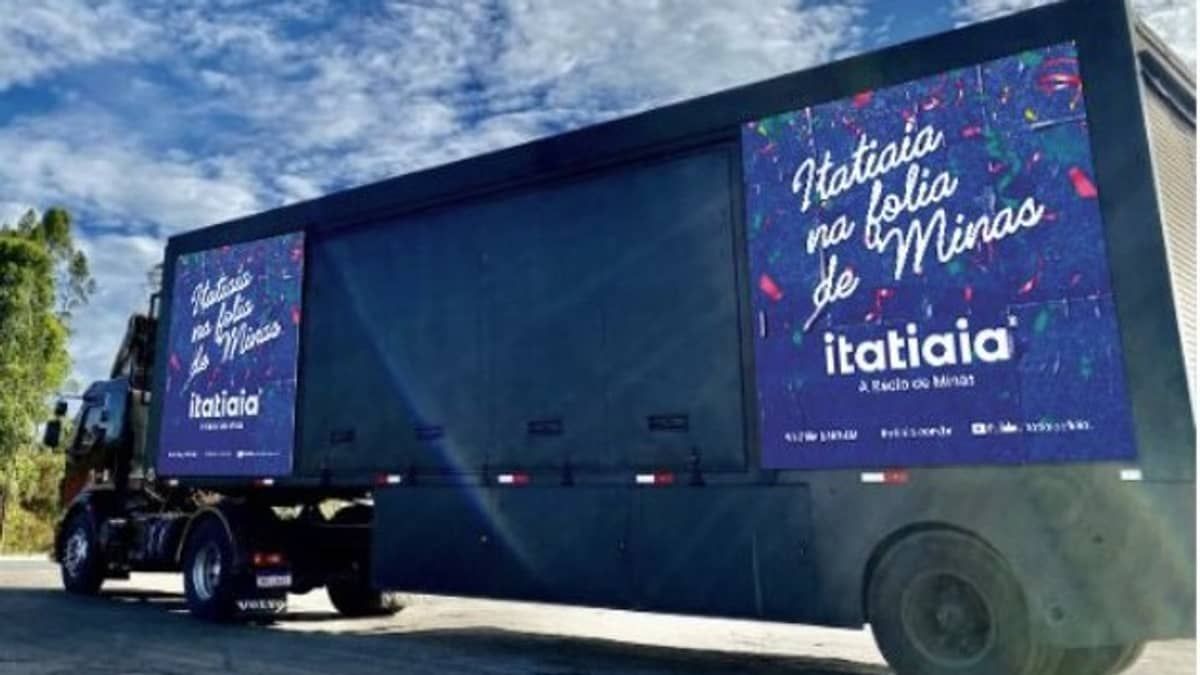 Carnaval 2023 - Itatiaia vai às ruas com o Estúdio Móvel