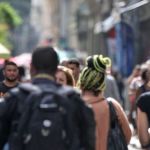 Taxa de desemprego do Canadá vai a 6,8% em novembro