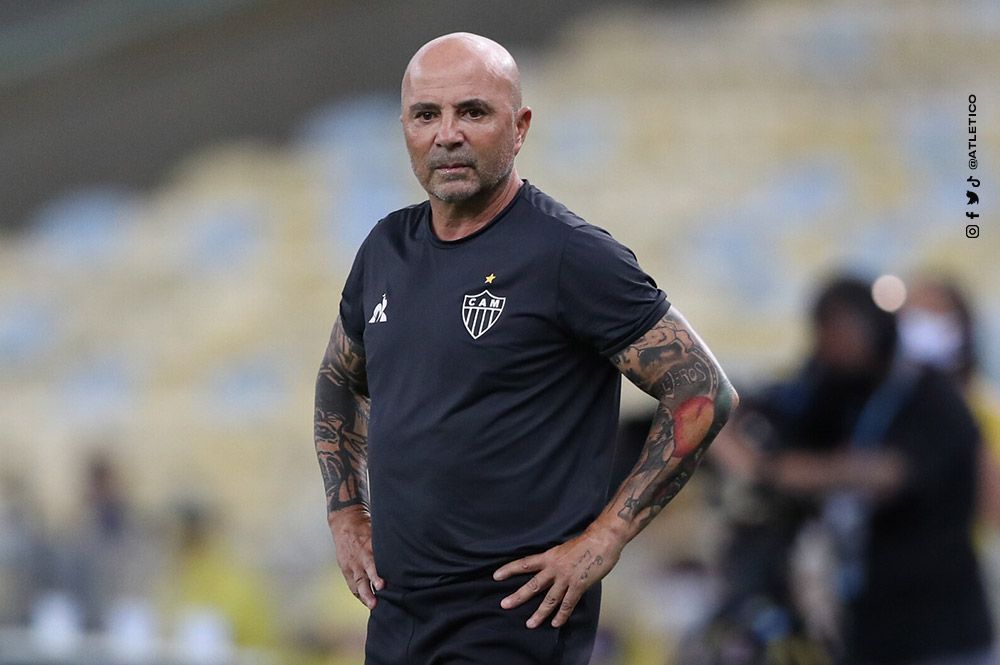 Volta de Sampaoli ao Atlético ganha destaque na imprensa argentina e espanhola