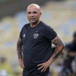 Volta de Sampaoli ao Atlético ganha destaque na imprensa argentina e espanhola