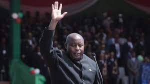 Presidente do Burundi pede apedrejamento de casais homossexuais
