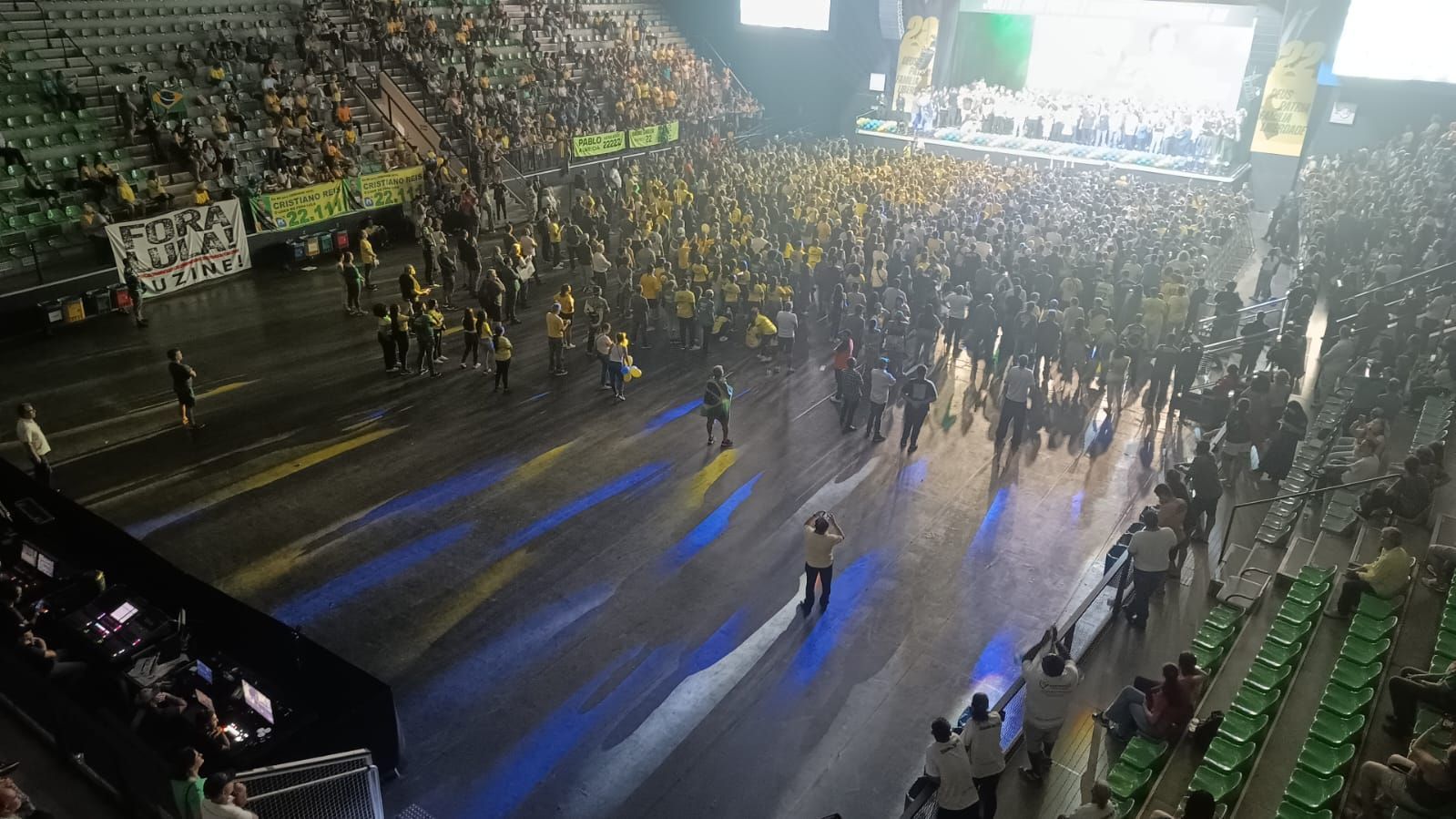 Em evento esvaziado, Bolsonaro participa de ato em favor de Bruno Engler