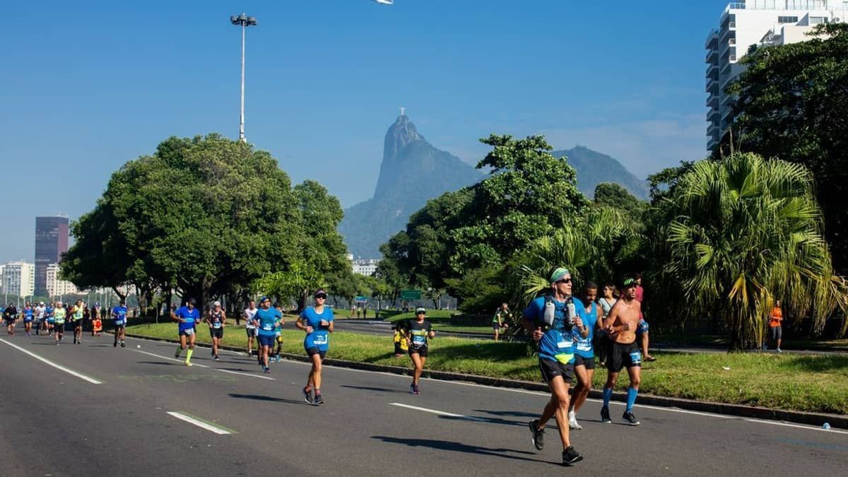 Mais de 40 mil pessoas participam da Maratona do Rio neste fim de semana
