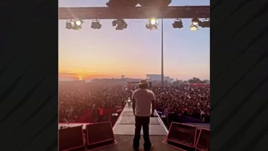 Evento reuniu milhares de pessoas em estádio de São Paulo