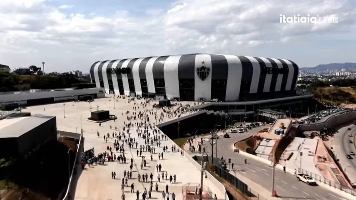 Arena MRV: 'Lendas do Galo' servirá como termômetro para prefeitura permitir aumento de público