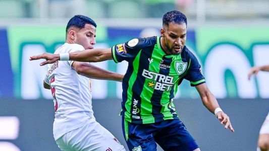 Everaldo durante partida entre América e Fluminense, válida pela 1ª rodada do Campeonato Brasileiro