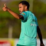 América e Corinthians discutem liberação imediata de atacante Everaldo