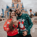 Goleiro do Atlético, Everson faz renovação de votos de casamento na Disney