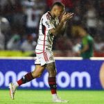Tite avalia o papel da comissão técnica na evolução individual no Flamengo