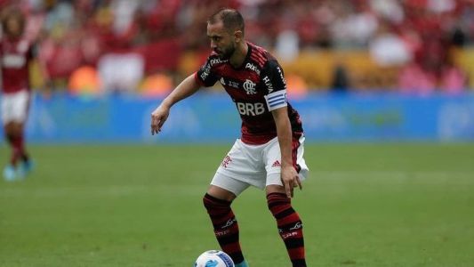Everton Ribeiro é o capitão do Flamengo