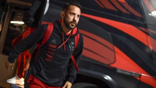 Everton Ribeiro está entre os titulares do Flamengo para a partida deste sábado