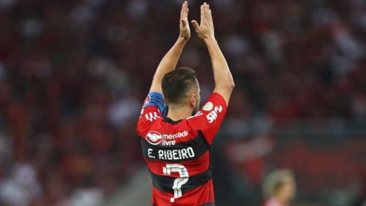 Éverton Ribeiro pelo Flamengo