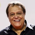 'Está lutando', diz Deborah Evelyn sobre estado de saúde de Dennis Carvalho