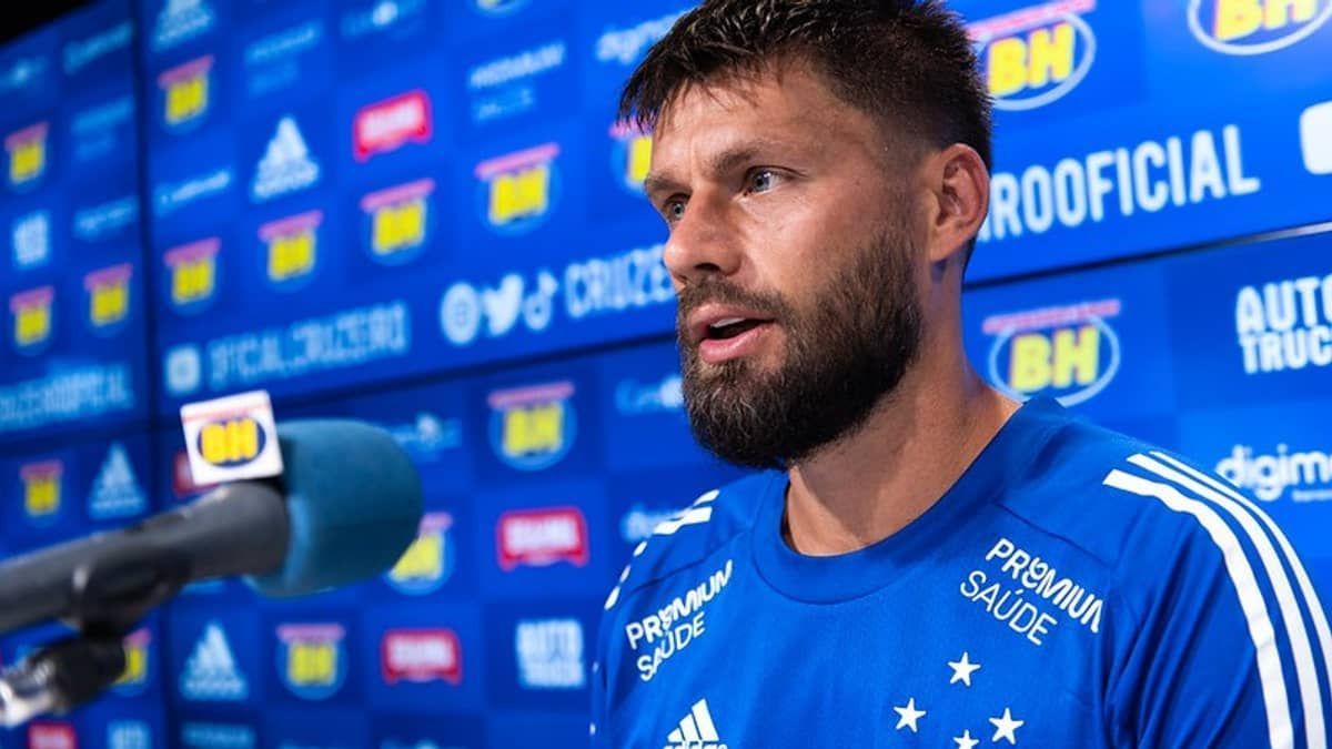 Ex-Cruzeiro, Rafael Sobis alertou para esquema de apostas no futebol em 2021