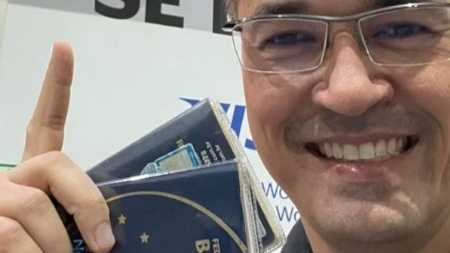 Ex-deputado Deltan Dallagnol embarcou nesta segunda-feira (19) para os Estados Unidos