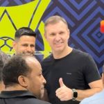 Velloso relembra tempo de Atlético e lamenta: 'A gente merecia ter dado aquela alegria' 