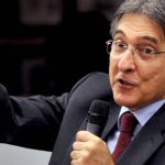 Pimentel transita em Brasília e tenta articular cargo no Governo Lula