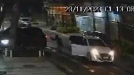 Ex-jogador foi abordado em Ipanema, no Rio de Janeiro