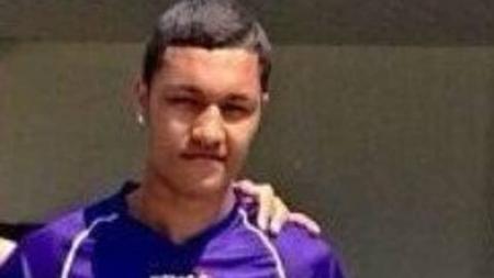 Ex-jogador foi preso ao tentar vender vaso roubado