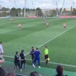 Fernando Torres é expulso após treta com ex-companheiro em clássico de Madri