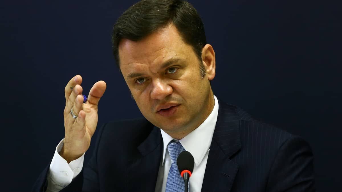 Ex-diretora do Ministério da Justiça apagou mapa das eleições do celular, mas PF recuperou