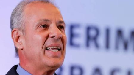 Ex-ministro de Minas e Energia, Bento Albuquerque, prestou depoimento à PF nesta quarta-feira (14)