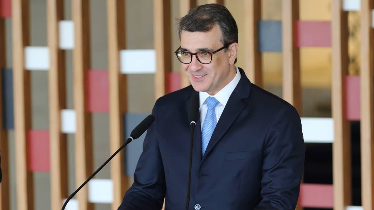 Ex-ministro de Bolsonaro, Carlos França é nomeado embaixador do Brasil no Canadá