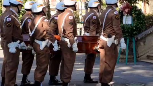 Ex-ministro é velado no Palácio da Liberdade, em Belo Horizonte