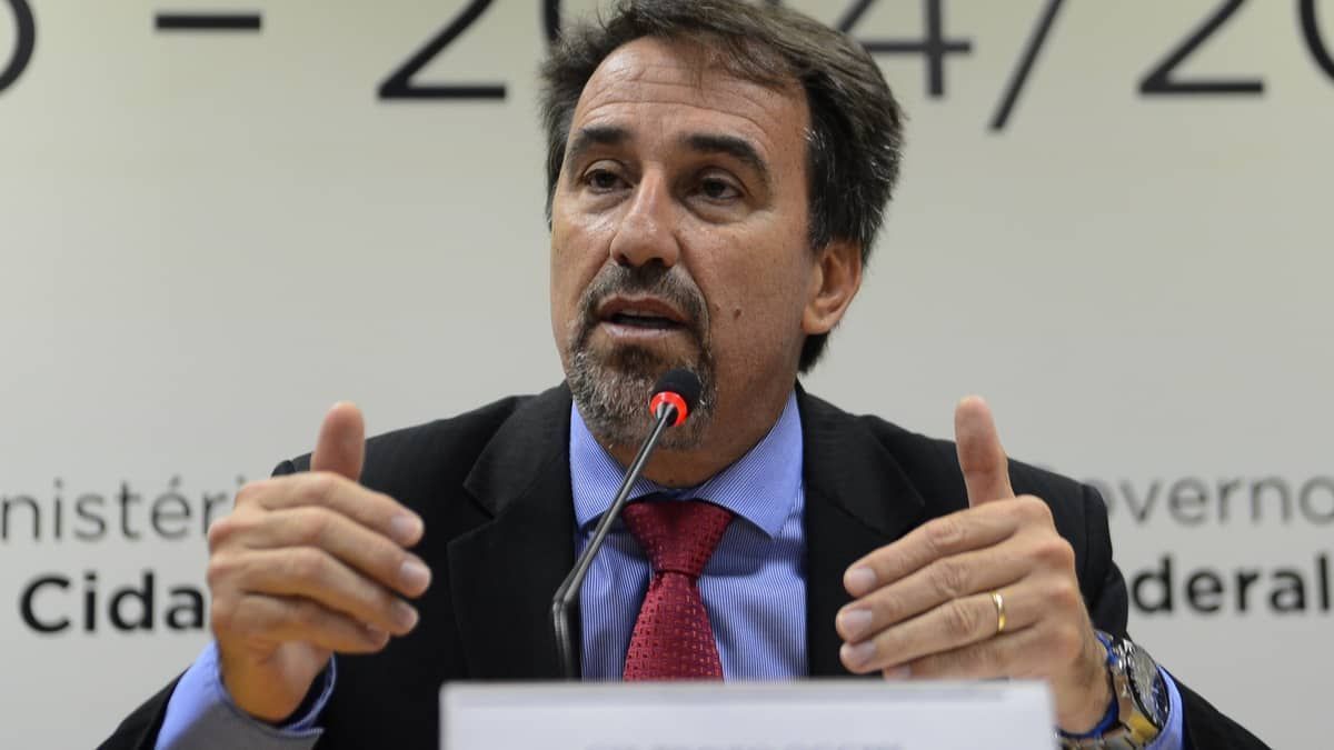 Gilberto Occhi pode assumir presidência da Caixa
