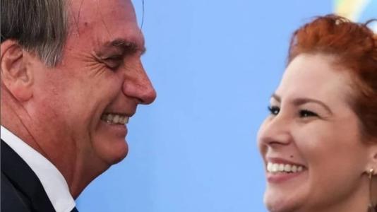 Ex-presidente Bolsonaro afirmou que não pretende ler entrevistas de Carla Zambelli