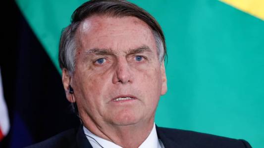 Ex-presidente Bolsonaro deve passar por novos procedimentos ao retornar ao Brasil
