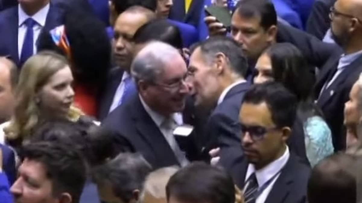 Ex-presidente da Câmara Eduardo Cunha participa de posse ao lado da filha Danielle