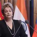 Dilma toma posse em banco dos Brics: 'Buscaremos financiar nossos projetos em moedas locais' 