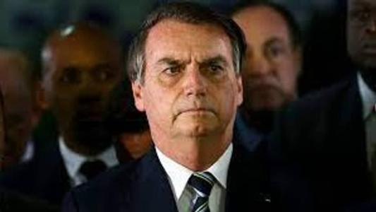 Ex presidente é investigados por esquema de venda de presentes recebidos em agendas oficiais.