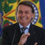 Políticos de direita parabenizam Javier Milei pela vitória nas eleições da Argentina