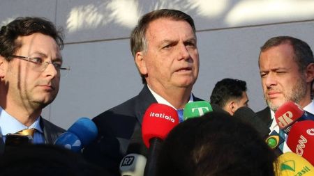 Ex-presidente Jair Bolsonaro (PL) não tinha ciência sobre relógio Patek Philippe de US$ 51 mil, diz advogado Paulo Bueno