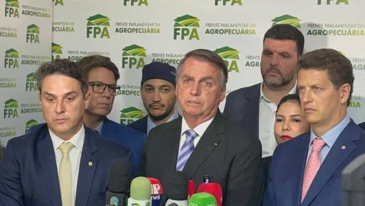 Ex-presidente Jair Bolsonaro (PL) participou do lançamento da Frente Parlamentar Invasão Zero