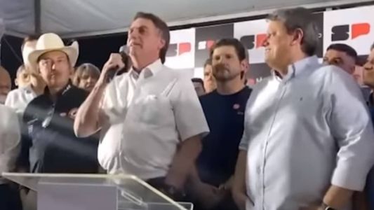 Ex-presidente Jair Bolsonaro participou da Festa do Peão de Barretos, no interior de São Paulo
